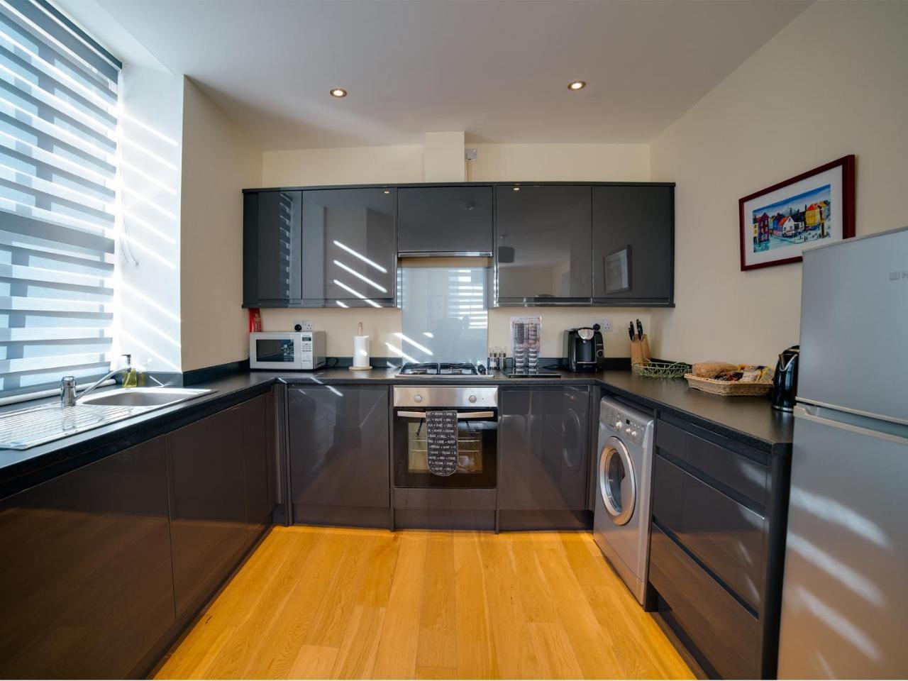 Cs Serviced Apartments Ulverston Exterior foto